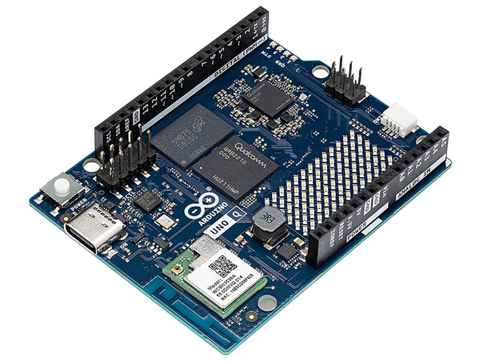 Scheda Arduino UNO Q vista dall'alto, con connettore USB-C, modulo wireless e pin digitali e analogici